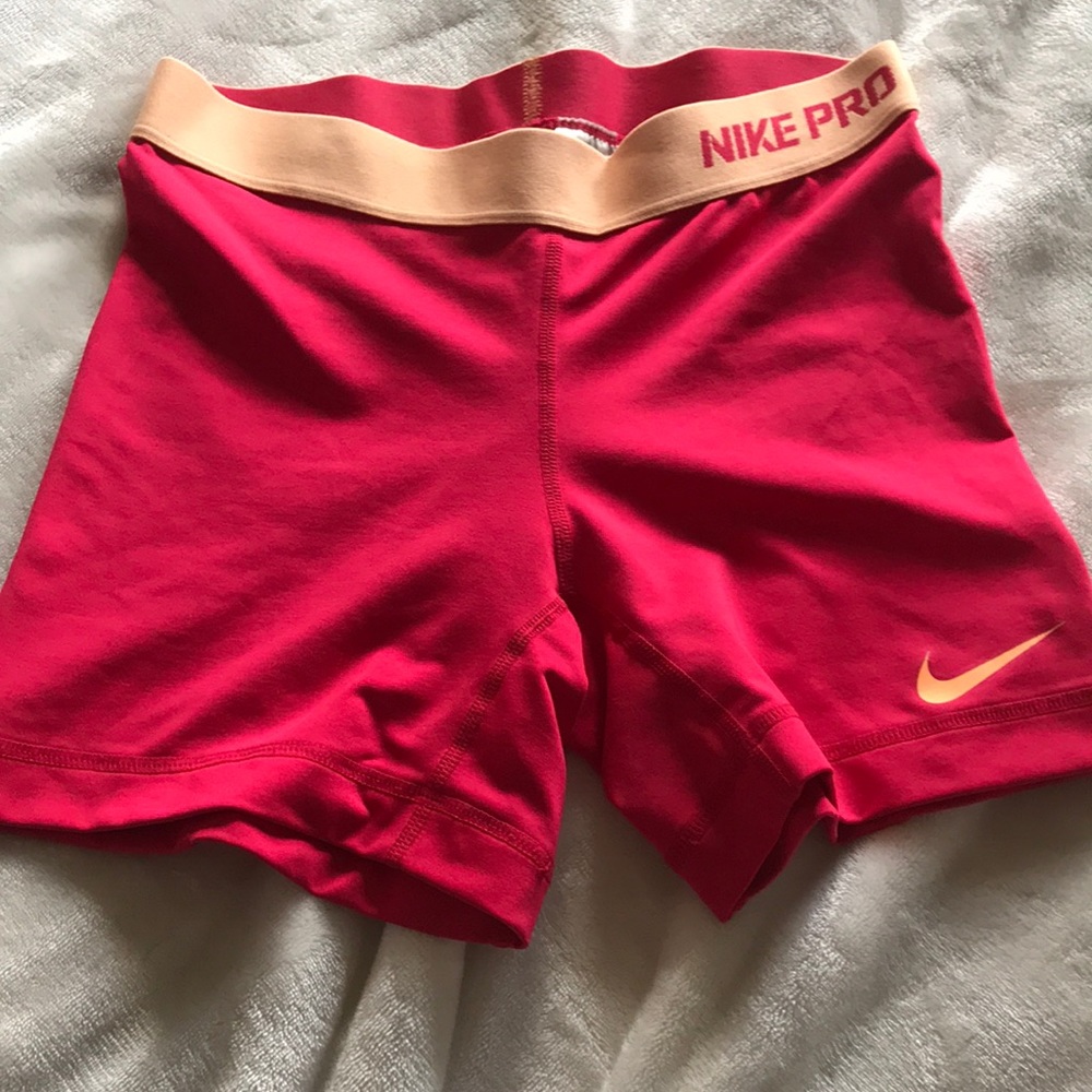 Nike compression shorts!!